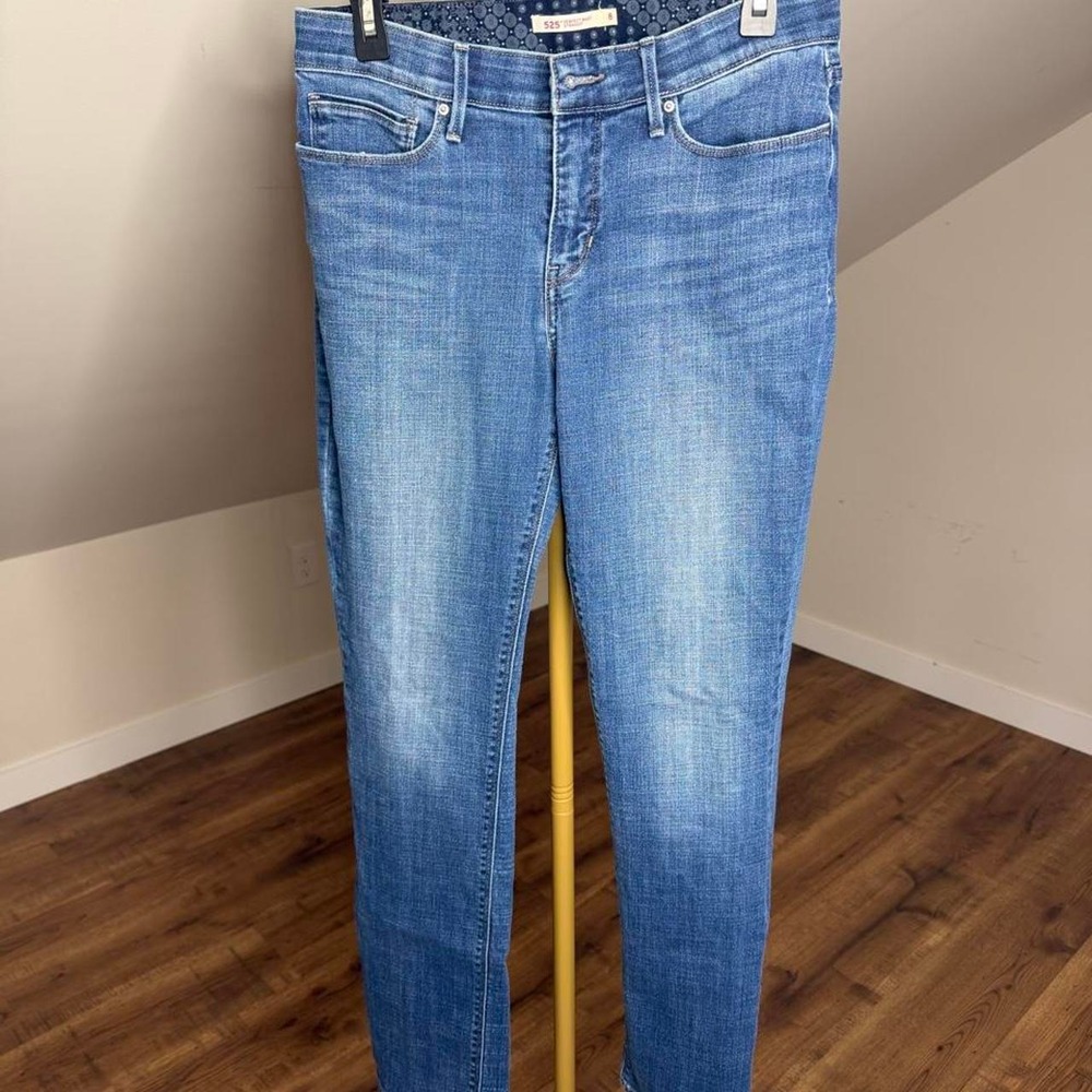 Levi's 525 Perfect Waist Straight Jeans Size 8 / W29 L32